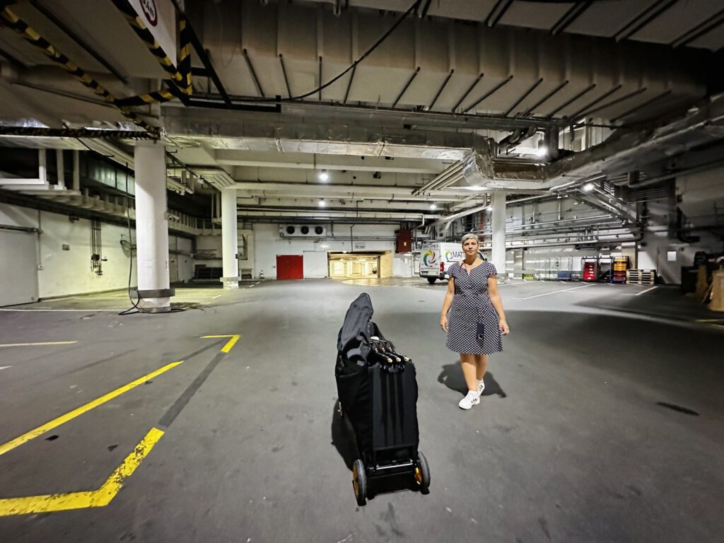 Hinter den Kulissen 9 Hinter den Kulissen
