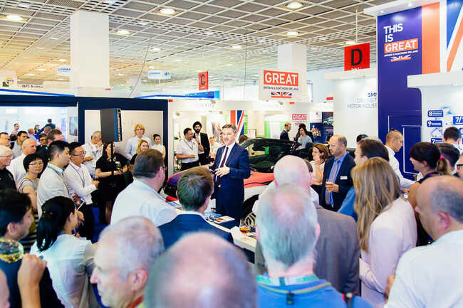 SMMT auf der Automechanika 32 SMMT auf der Automechanika